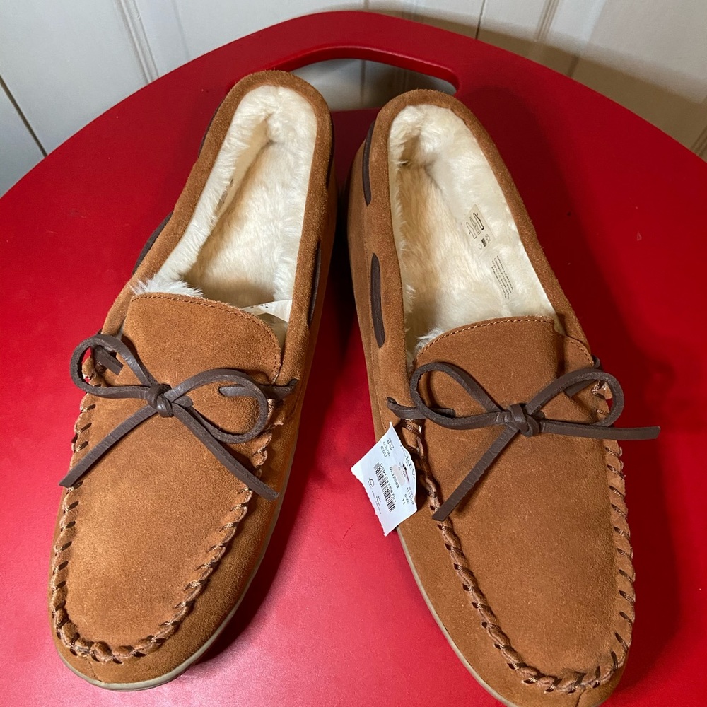 Leather moccasin slippers.